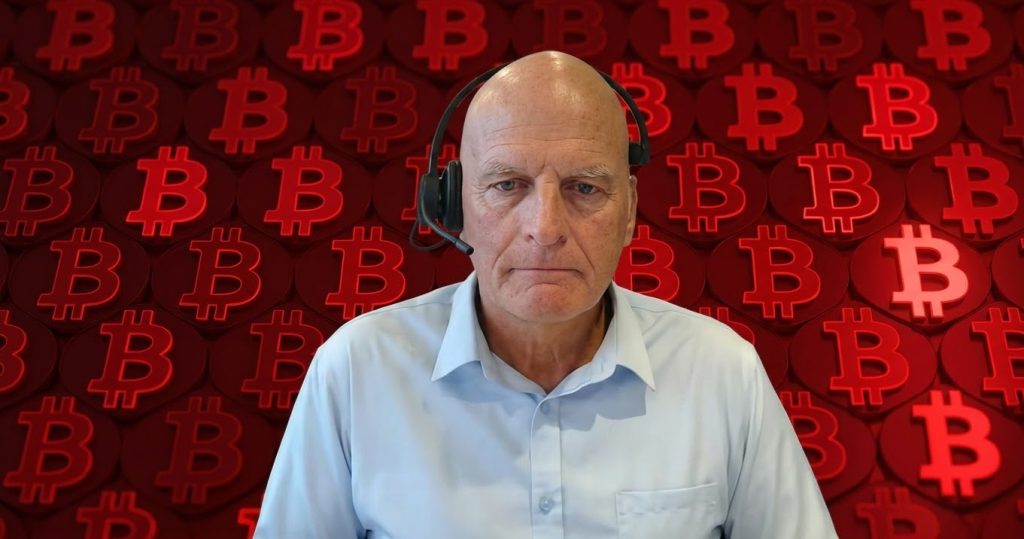 比特币突破6.9万美金，专家激辩未来走势