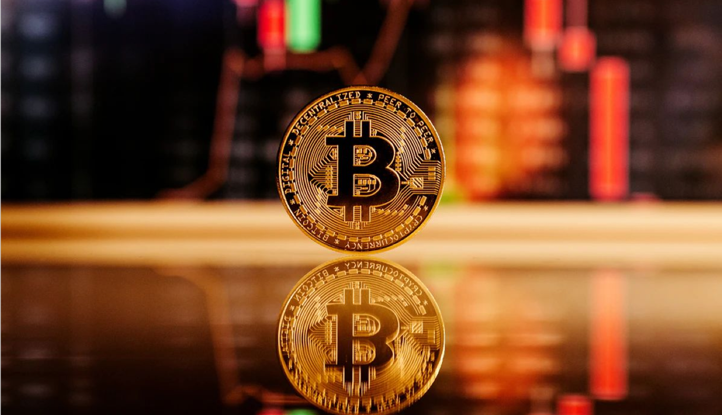 以太坊盘整区间现压力信号，后市方向待破局