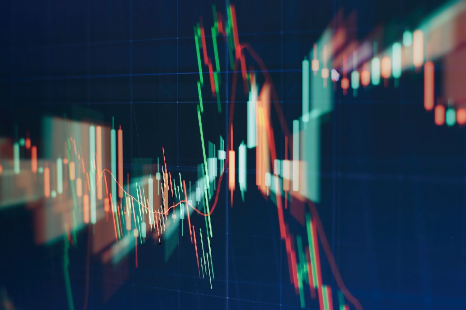 LUNC六月暴跌31%：技术面现支撑，反弹信号待确认