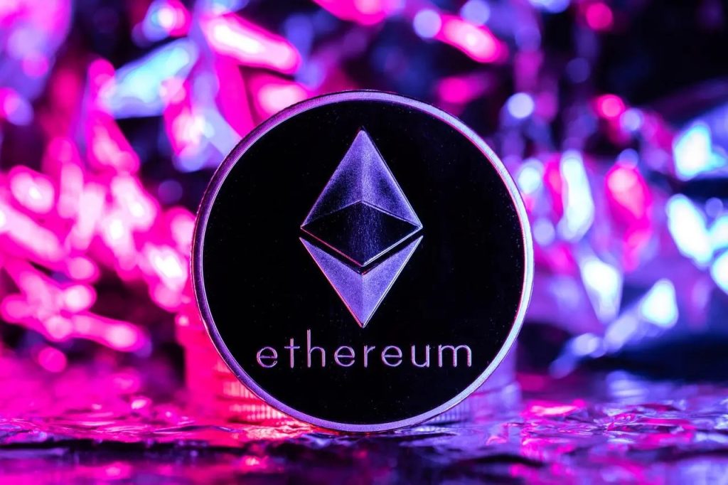 以太坊技术面转强：$2000成关键突破点
